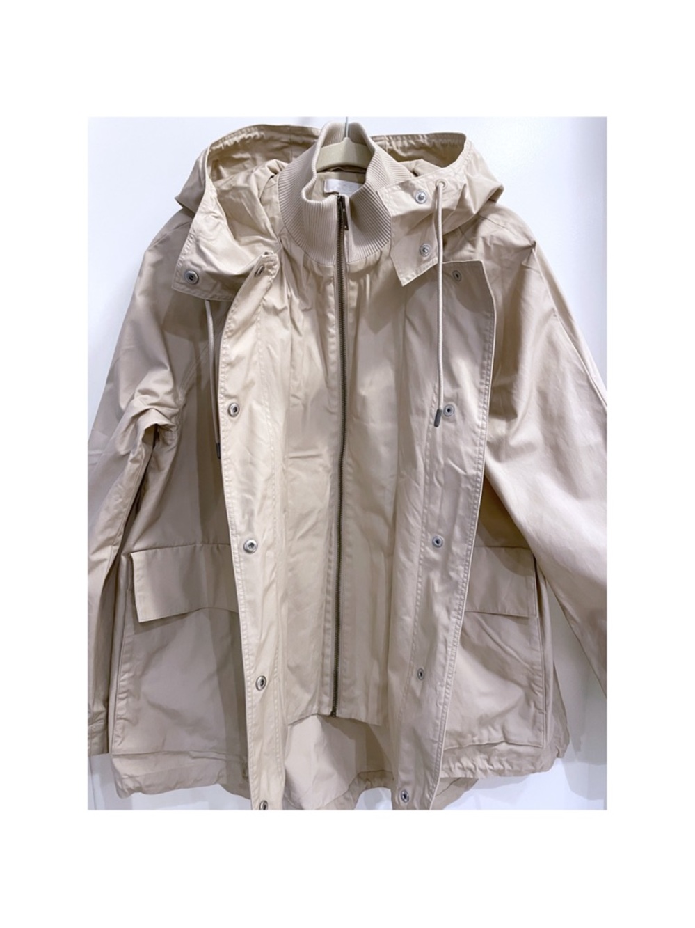 COS layered cotton parka with hood in oatmeal color with two pockets - Picture 7 of 10